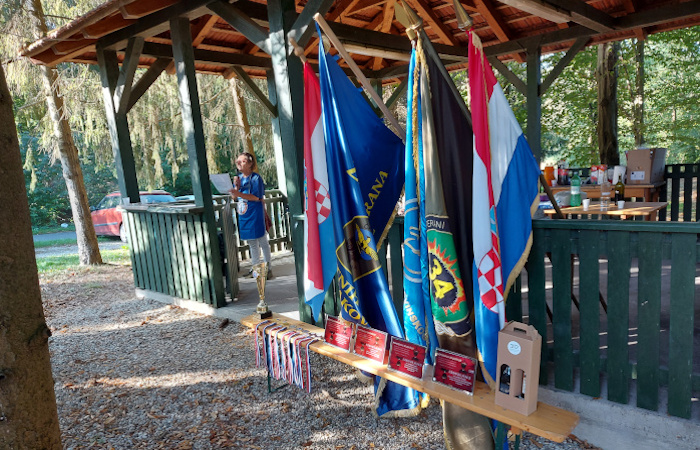 Pijetet uznicima srpskih kazamata