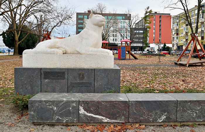Spomenik za sjećanje na heroje